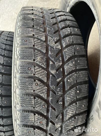 Bridgestone Ice Cruiser 5000 215/65 R16 98T