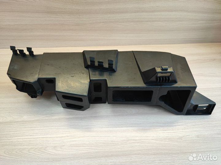 Абсорбер бампера задний левый Renault Sandero