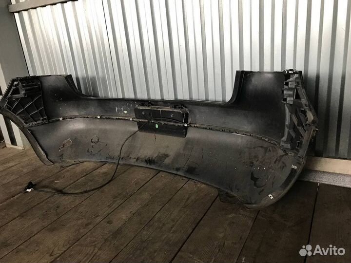 Бампер задний Volkswagen Golf 5