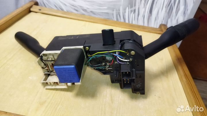 Блок переключателей подрулевой Dodge Stratus 2