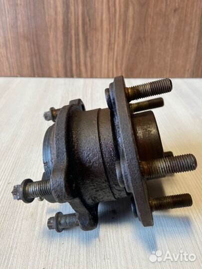 Ступица задняя Ford Focus 3 pnda