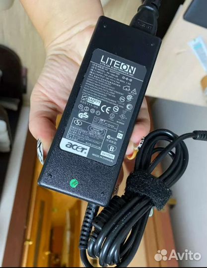 Блок питания для ноутбука acer