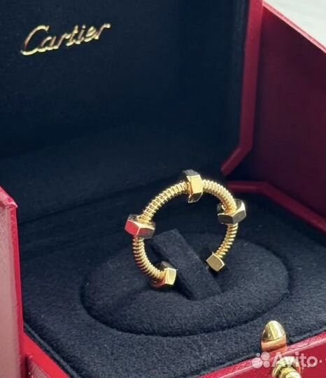 Золотое кольцо ecrou de cartier