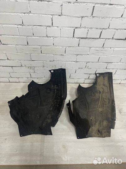 Подкрылок передний левый задняя часть Bmw F30