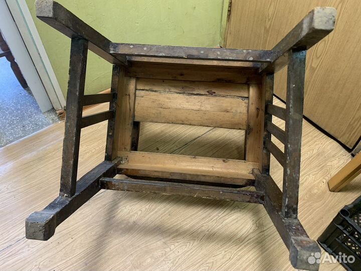 Кресло старинное. Винтаж. Ретро