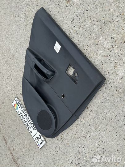 Обшивка задняя левая Kia Ceed