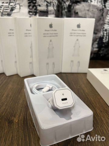 Автомобильное зарядное устройство для iPhone