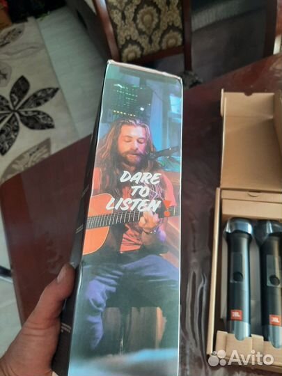 Микрофон беспроводной jbl