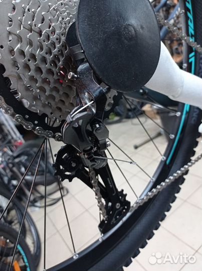 Новый велосипед с унисекс расцветкой на рост 180+