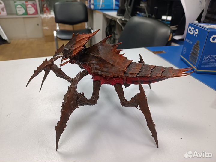 Статуэтка Helldivers 2 Brood Commander