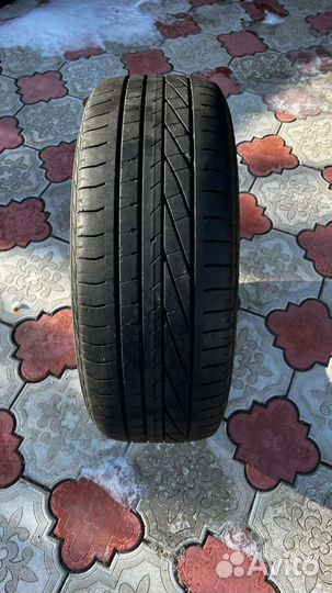 Goodyear Excellence 215/60 R16