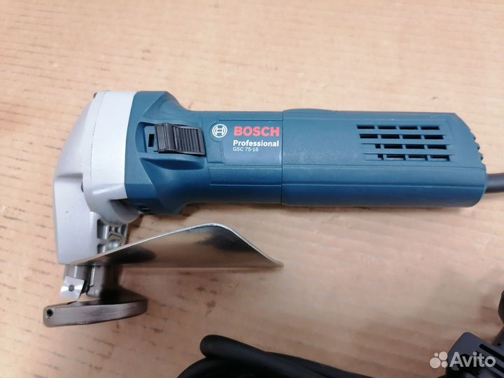 Электроножницы Bosch GSC 75-16