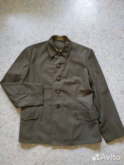 Китель, галифе полевые, офицерские, новые. СССР