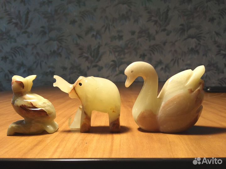 Фигурки животных из натурального камня и другие