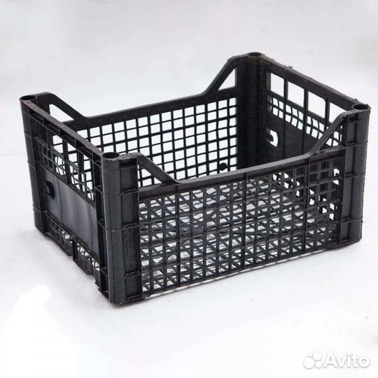 Пластиковые ящики