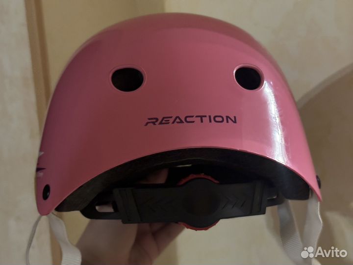 Детский шлем защитный reaction