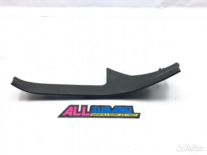 Накладка порога в салоне задняя левая Subaru