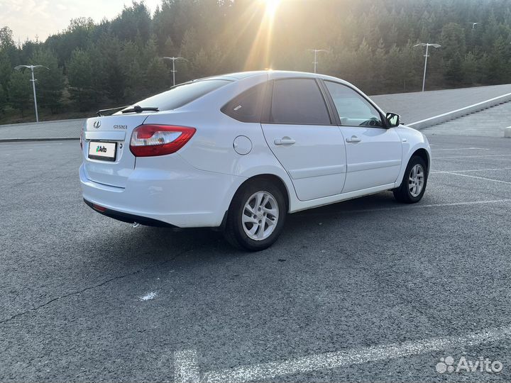 LADA Granta 1.6 МТ, 2015, 150 000 км