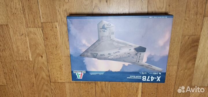 Italeri 1421 1/72 Самолёт X-47B