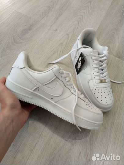 Кроссовки Nike Air Force