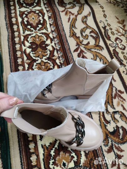 Ботинки женские 38 размер