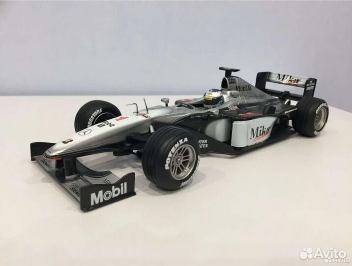 F1 McLaren MP4/15 M. Hakkinen 2000 Hot Wheels 1:18
