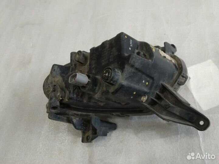 Hyundai Santa Fe 18- птф левая LED