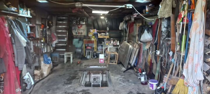 Гараж, > 30 м²