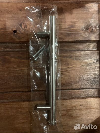 Дверная мебельная ручка