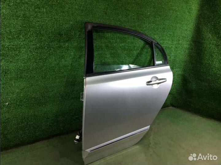 Дверь задняя левая правая Хонда Цивик 4D