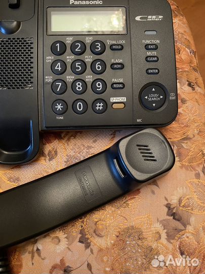 Телефон Panasonic KX-TS2358RU