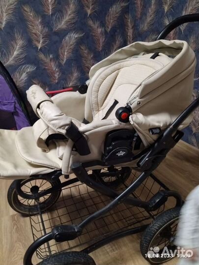 Коляска 3 в 1