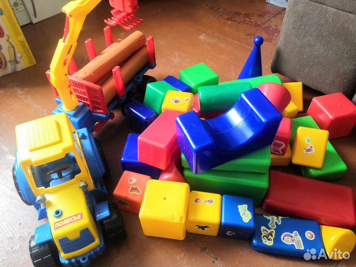 Развивающие игрушки