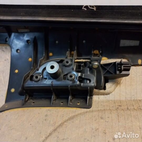 Обшивка двери задняя левая Opel Astra H