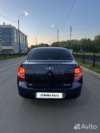 LADA Granta 1.6 МТ, 2013, 195 000 км