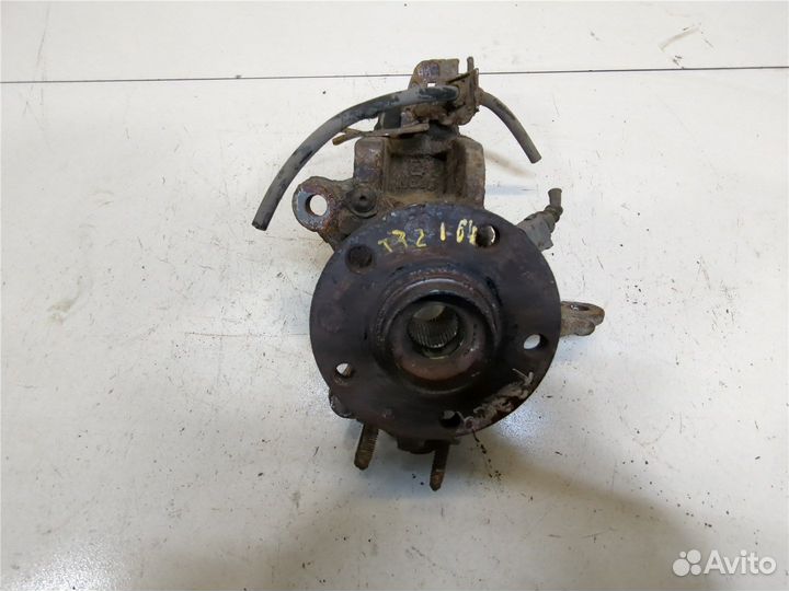 Ступица (кулак, цапфа) Volkswagen Touran, 2005