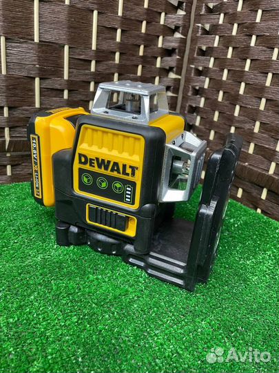 Лазерный уровень Dewalt 3 луча 360