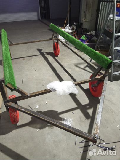 Тележка для лодки