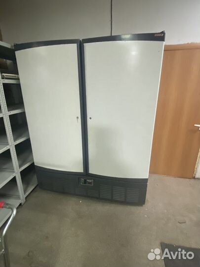 Холодильник Adria