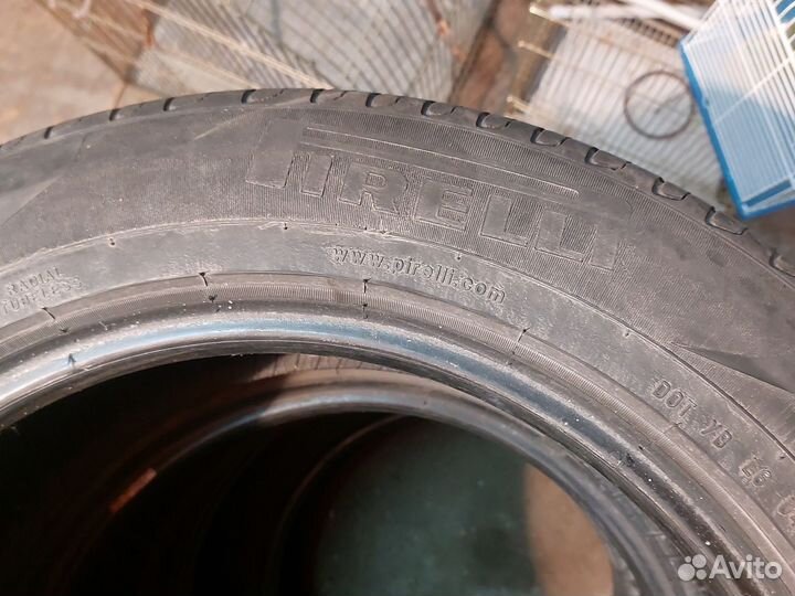 Pirelli Carrier 215/60 R17