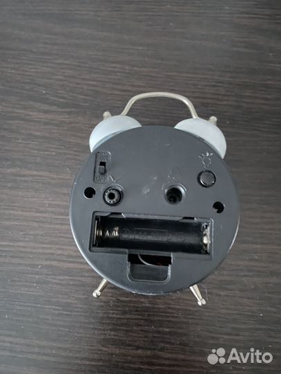 Часы будильник