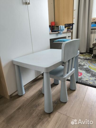 Детский стол и стул IKEA