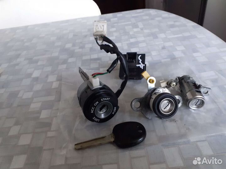 Замок зажигания Hyundai Solaris 1, Kia Rio 3