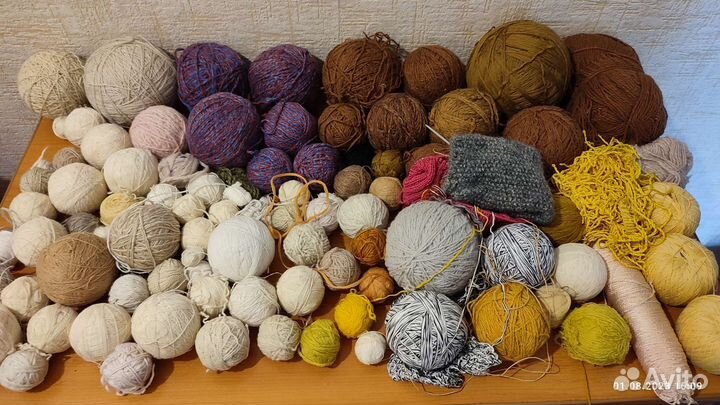 Пряжа. Нитки. Для вязания, рукоделия, поделок
