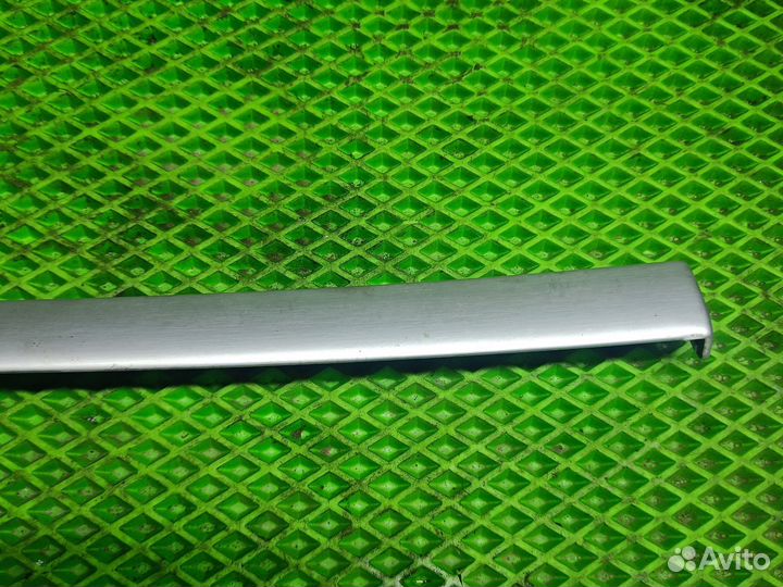 Накладка дверной карты Audi A4 b6 задняя правая