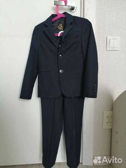 Школьный костюм