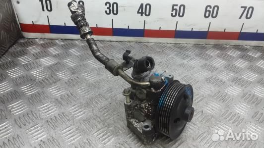 Насос гу jaguar XF (X250) (3GM63BT01)