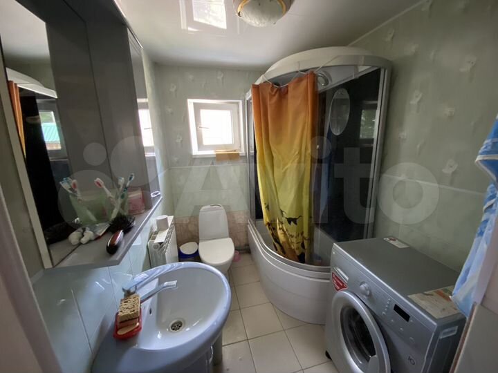 Комната 20 м² в 4-к., 1/1 эт.