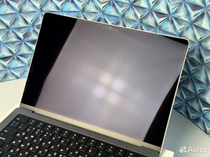 MacBook Pro 14 2021 M1 Pro 1Tb (2021) 150 циклов