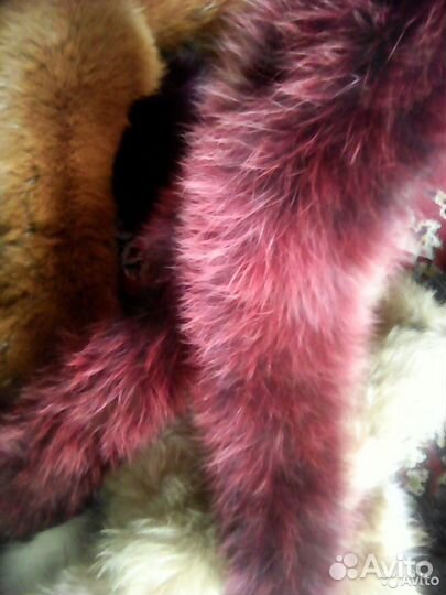 Воротники, опушки из натурального меха-много